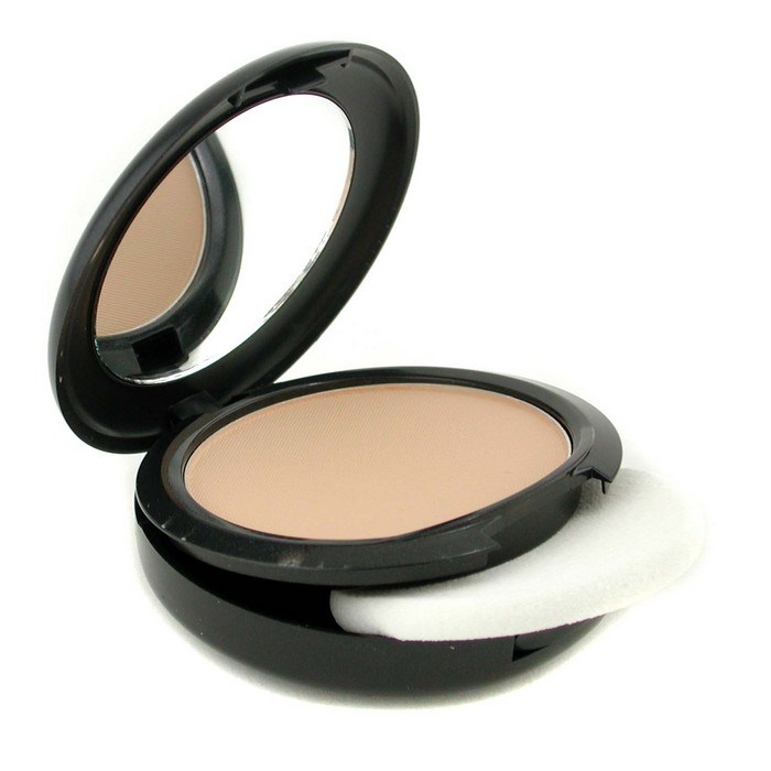 nc30 mac studio fix foundation